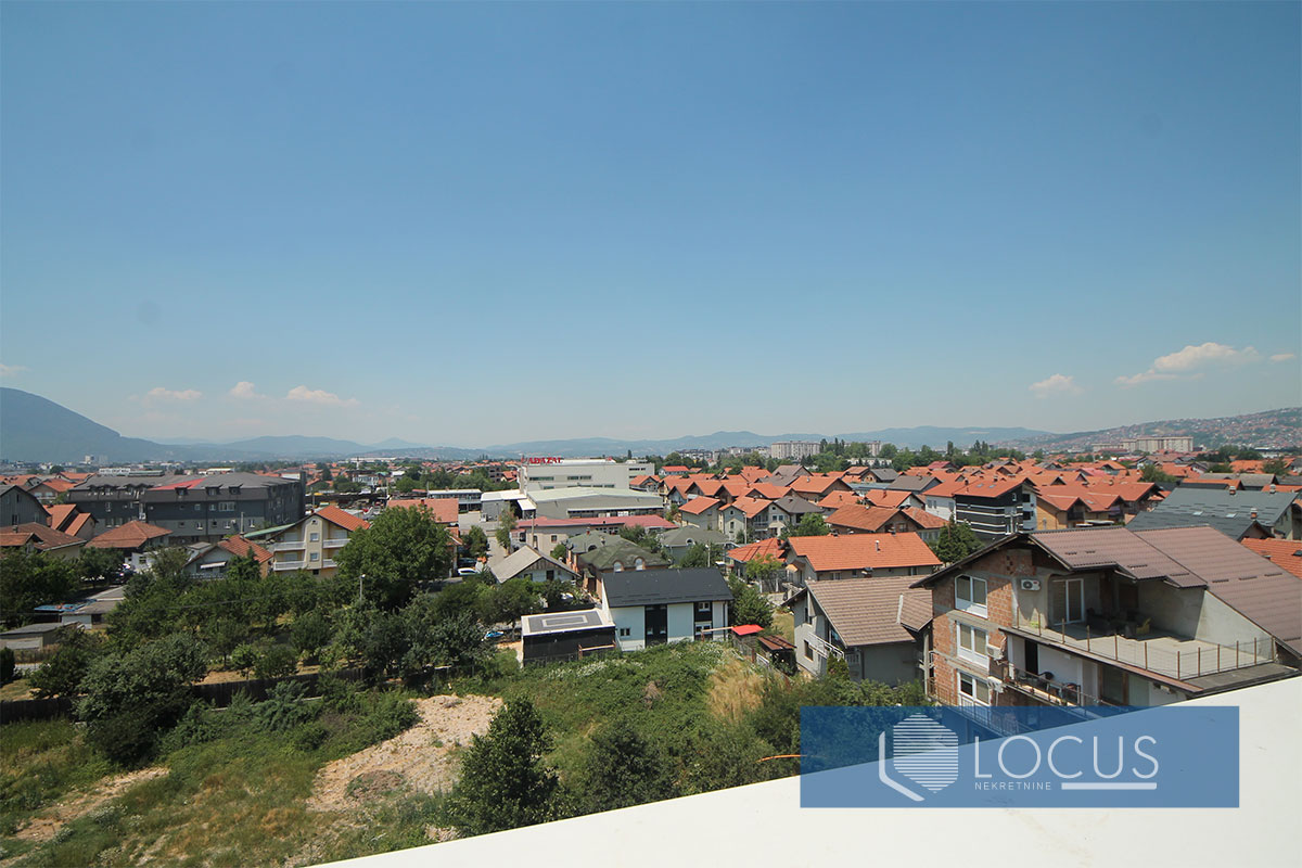 14 Pogled 2