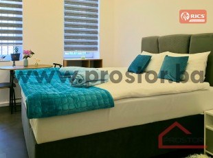 SHORT-TERM RENTAL!! Green apartment in the very center of Sarajevo, close to Baščaršija with private parking space, Old Town