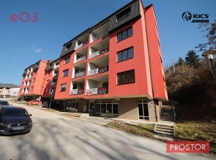 Two-bedroom, spacious and bright apartment with a loggia, excellent orientation, located in the quiet Vrtovi Sunca neighborhood, Centar Municipality