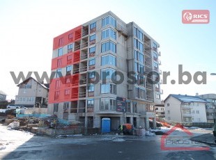 NOVOGRADNJA LOTUS 24, NEDŽARIĆI! Prekrasan trosobni stan od 54,82m2 sa balkonom i otvorenim pogledom u modernoj stambeno-poslovnoj zgradi na atraktivnoj lokaciji – savršen izbor za vaš novi dom! ISKORISTITE AKCIJSKI POPUST 5%!