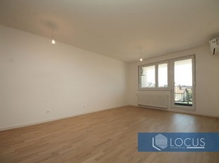 NEW BUILDING DOBRINJA! Four-room apartment with a terrace of 84.1m2, on the 2nd floor of a new residential and commercial building in Braće Mulić Street. READY TO MOVE IN! VR