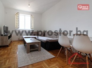 Dvosoban stan sa lođom, Lukavica