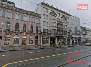 Saloon 3BDR apartment 135 sq.m. in a residential building, Maršala Tita - FOR SALE