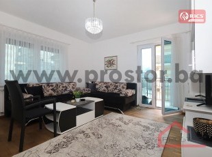 Small one-room apartment (41.5m2) with private parking in a newly built building, Kromolj