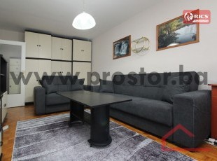 Namješten dvosoban stan sa balkonom na Čengić Vili (kvadrant) -60m2, ul. Dr. Fetaha Bečirbegovića