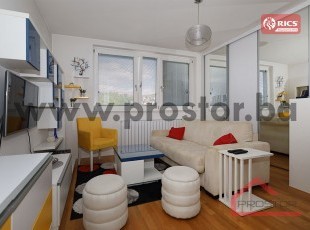 Garsonjera površine 26 m2 na 11. spratu, Dolac Malta