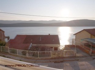 1BDR 40sqm apartment with a 8sqm terrace and a garage place, 40m from the sea, Neum - SOLD! 