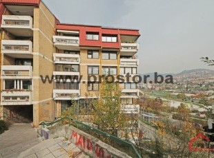 Extremely functional 3BDR apartment with two balconies in the building above the 