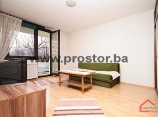 Partially adapted studio apartment on the first floor with loggia. Posibillity of turning into 1 BDR apartment - SOLD!