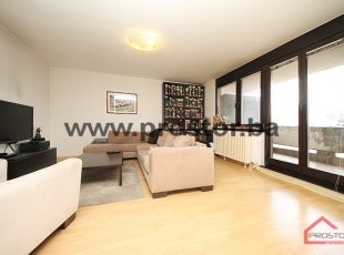 Spacious quality adapted 2BDR apartment with balcony in the building of facade brick in Ciglane - SOLD!