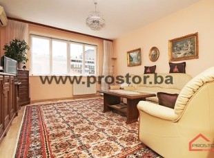 Highly functional 2BDR appartment in area of Grbavica - SOLD!