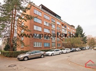 Studio apartment with loggia on the 1st floor near Wilsons promenade, Grbavica - SOLD!