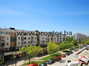 3BDR Apartment with Spacious Balcony and Loggia on the Third floor, Dobrinja 2 - FOR SALE